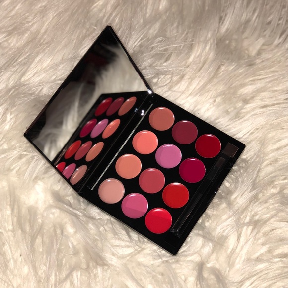 ISH Lip Statement Palette NEW & UNUSED - Picture 3 of 6